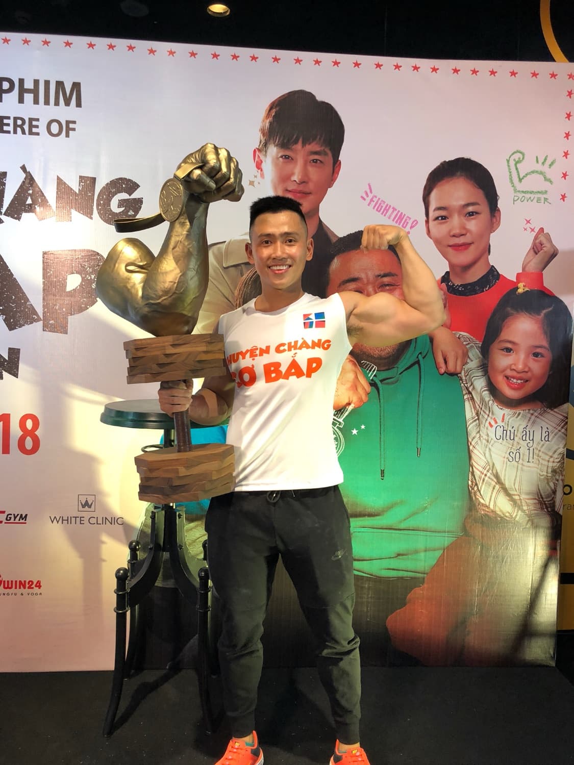 Lê Phú Cường — Vô địch Vật Tay Việt Nam 2018, tác giả 2 giáo án Top Roll và Hook